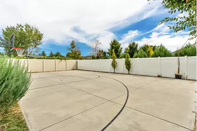 3323 W 1680 N, Clinton, UT 84015 - Photo 51