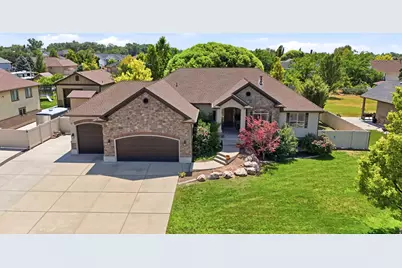 3323 W 1680 N, Clinton, UT 84015 - Photo 3
