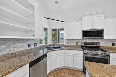 3323 W 1680 N, Clinton, UT 84015 - Photo 11