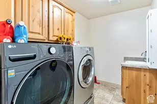 3323 W 1680 N, Clinton, UT 84015 - Photo 31
