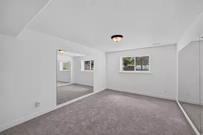 3323 W 1680 N, Clinton, UT 84015 - Photo 23
