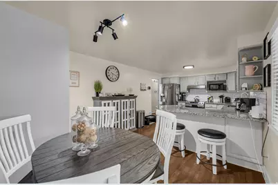 4270 W Paskay Dr S, West Valley, UT 84120 - Photo 9