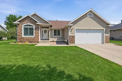 274 S 325 W, Providence, UT 84332 - Photo 3