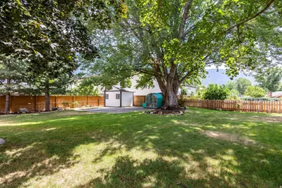 9739 S Laura Lane Dr, Sandy, UT 84092 - Photo 41