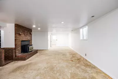 9739 S Laura Lane Dr, Sandy, UT 84092 - Photo 29