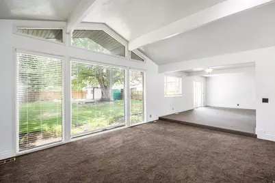 9739 S Laura Lane Dr, Sandy, UT 84092 - Photo 5