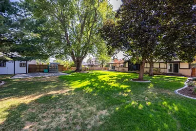 9739 S Laura Lane Dr, Sandy, UT 84092 - Photo 51