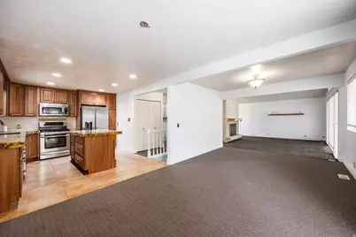 9739 S Laura Lane Dr, Sandy, UT 84092 - Photo 13