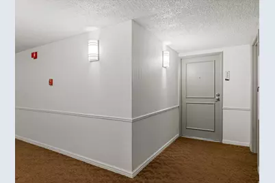 241 N Vine St W #306 E, Salt Lake City, UT 84103 - Photo 3