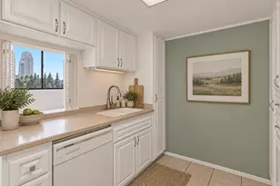 241 N Vine St W, Salt Lake City, UT 84103 - Photo 11