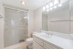 241 N Vine St W, Salt Lake City, UT 84103 - Photo 13