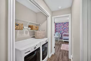 1462 E Tuscan Oak Way, Sandy, UT 84092 - Photo 21