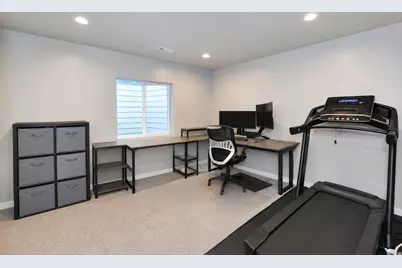 2424 N 4200 W, Lehi, UT 84048 - Photo 19