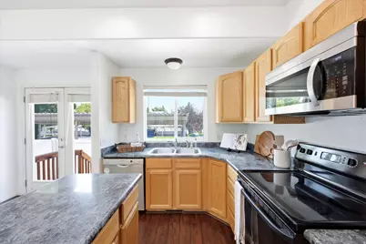 1546 S 850 W, Woods Cross, UT 84087 - Photo 9