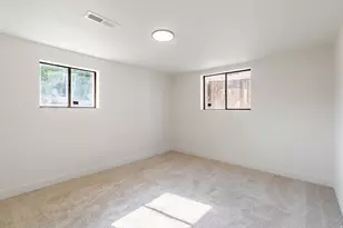 6657 S Kentucky Dr, West Jordan, UT 84084 - Photo 23