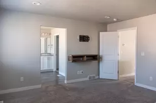 12038 S El Capitan Ln W, Herriman, UT 84096 - Photo 11