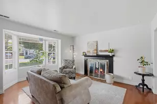 588 W 2125 N, West Bountiful, UT 84087 - Photo 3