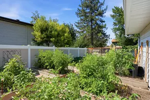 588 W 2125 N, West Bountiful, UT 84087 - Photo 39
