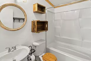 5648 S 1150 W, Riverdale, UT 84405 - Photo 19