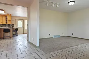 2741 N 2500 W, Vernal, UT 84078 - Photo 5