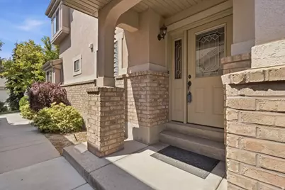 42 E Hillsborough N, Pleasant View, UT 84414 - Photo 3