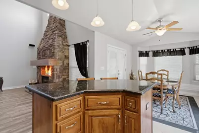 42 E Hillsborough N, Pleasant View, UT 84414 - Photo 11