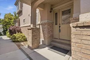 42 E Hillsborough N, Pleasant View, UT 84414 - Photo 3