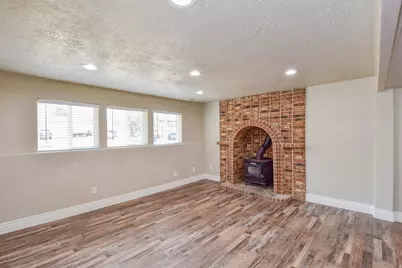 632 W 2150 N, Harrisville, UT 84414 - Photo 19