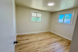 4260 S Normandie Ln, Millcreek, UT 84107 - Photo 9