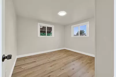 4260 S Normandie Ln, Millcreek, UT 84107 - Photo 13