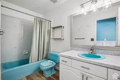 2112 N Sunset Dr, Layton, UT 84040 - Photo 13