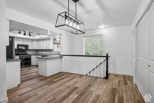 2112 N Sunset Dr, Layton, UT 84040 - Photo 9