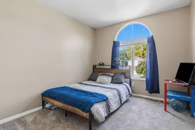 4744 S 3300 W, Roy, UT 84067 - Photo 11