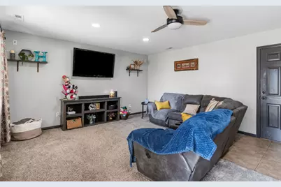 4744 S 3300 W, Roy, UT 84067 - Photo 19