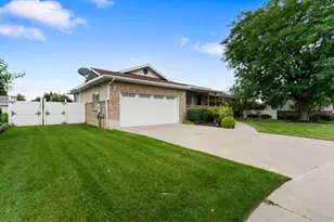 533 W 2200 N, Lehi, UT 84043 - Photo 3