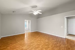 682 N 2240 E, Saint George, UT 84790 - Photo 13