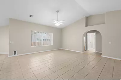 682 N 2240 E, Saint George, UT 84790 - Photo 3