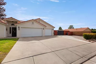 682 N 2240 E, Saint George, UT 84790 - Photo 29