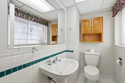 1852 E Wild Willow Ln, Sandy, UT 84093 - Photo 25