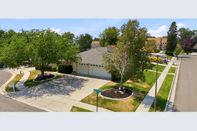 1852 E Wild Willow Ln, Sandy, UT 84093 - Photo 5