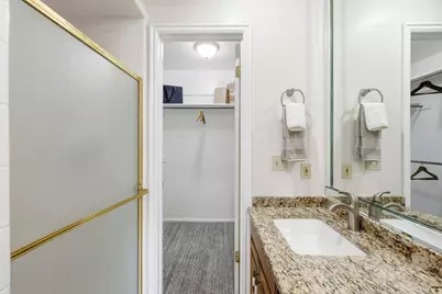 1852 E Wild Willow Ln, Sandy, UT 84093 - Photo 15