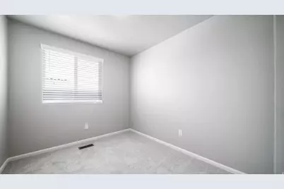 542 N Mule Deer Pl #184, Saratoga Springs, UT 84045 - Photo 9