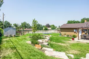 208 N Oakleaf Ln, North Salt Lake, UT 84054 - Photo 23
