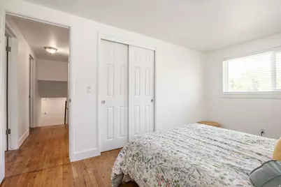 208 N Oakleaf Ln, North Salt Lake, UT 84054 - Photo 15