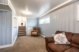 208 N Oakleaf Ln, North Salt Lake, UT 84054 - Photo 19