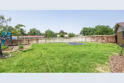 208 N Oakleaf Ln, North Salt Lake, UT 84054 - Photo 25