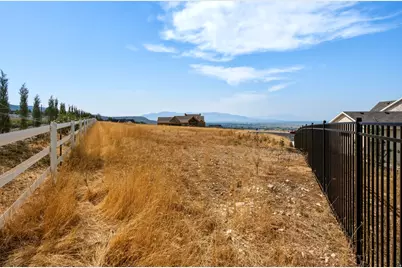 554 N Mountain Veiw Dr #16, Elk Ridge, UT 84651 - Photo 9