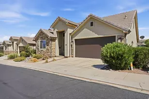 2261 S Tonaquint Dr, Saint George, UT 84770 - Photo 3