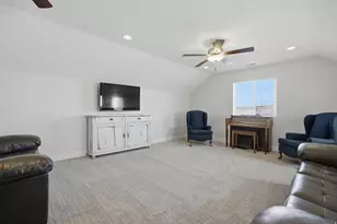 2261 S Tonaquint Dr, Saint George, UT 84770 - Photo 23