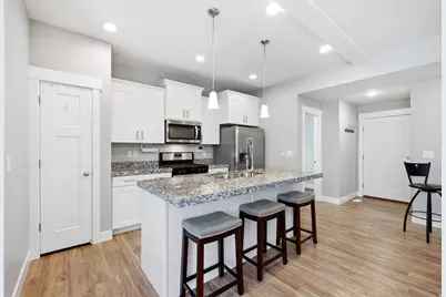 9283 S Bennington Ct, Sandy, UT 84094 - Photo 7